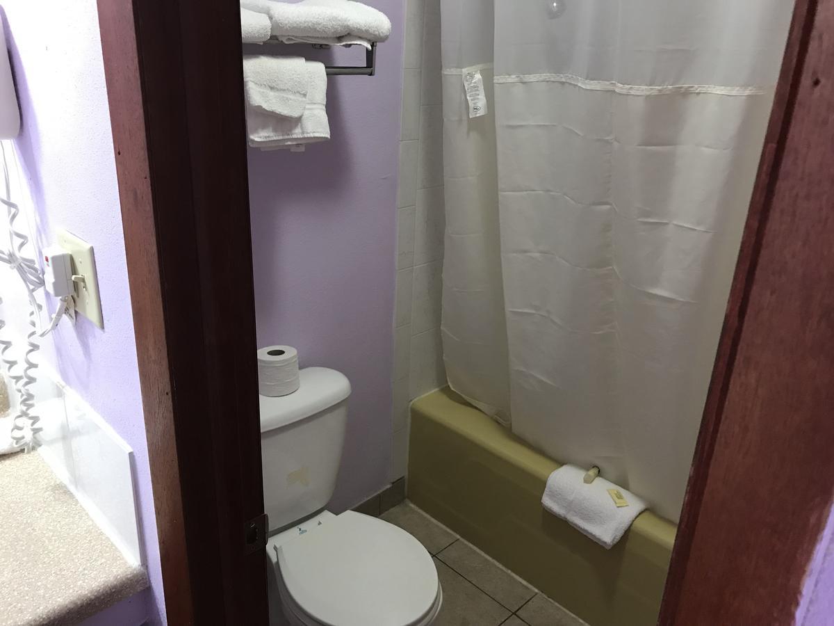 Spring Valley Inn 외부 사진
